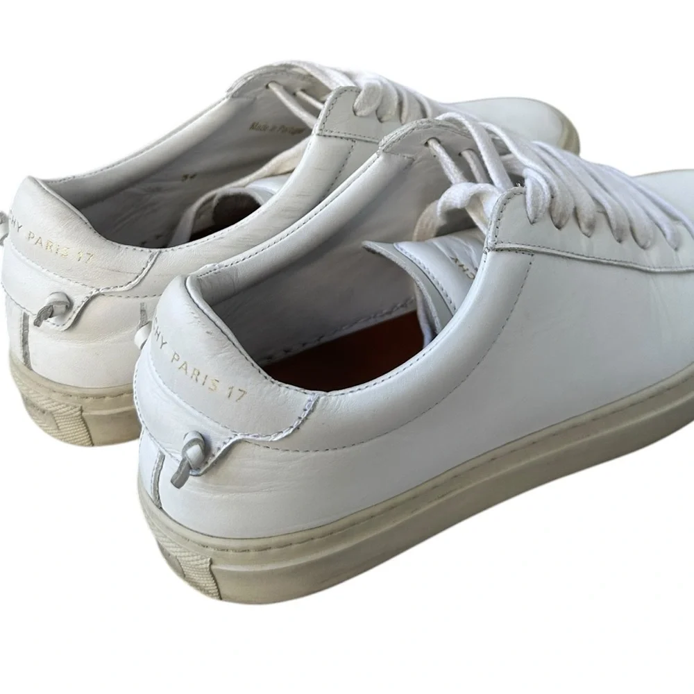 Givenchy  White Leather Low Top Sneakers EU 36 / US 6 - Women. - Picture 6 of 16